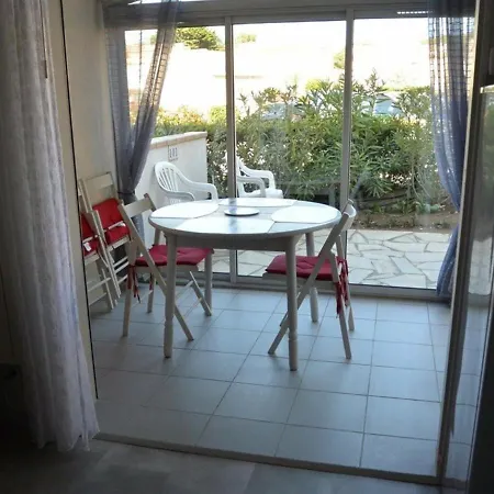 Апартаменты Cap D'agde, 2 Pieces, 4 Personnes - Fr-1-607-40 Агд